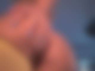 Live cam show with Ann-Kendy - Small Ass on TastyBlacksLive