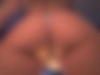 Live cam show with Ann-Kendy - Small Ass on Hubzter Live