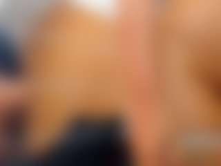 Live cam show with b3cky - Squirt on Dolls Live
