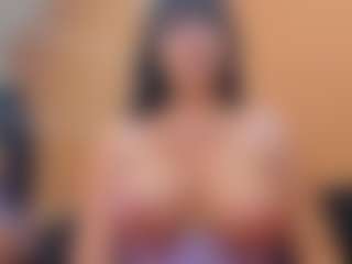 Live cam show with b3cky - Smoking on Camsoda