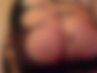 Live cam show with b3cky - Average on milfzrlive.com