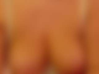 Live cam show with b3cky - Lush Teen (18+) on Camsoda