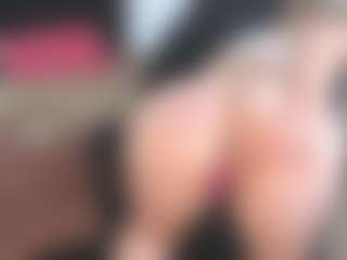Live cam show with CristalBrown - Fuck Machine on CamClone
