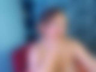 Live cam show with CristalBrown - Double Penetration on Gym Cam Girls