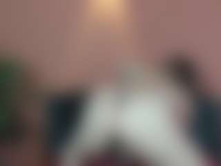 Live cam show with CristalBrown - Squirt on Camsoda