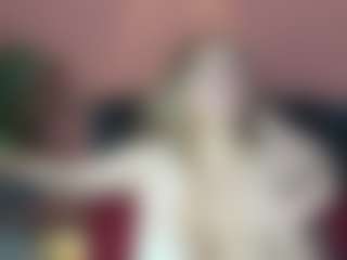 Live cam show with CristalBrown - Ass Bouncing on TeamSkeetLive