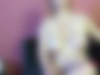 Live cam show with CristalBrown - Anal Latina on Milfs Live | colombia
