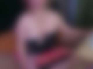 Live cam show with CristalBrown - Bedroom Latina on Mixed Magazine Live | colombia