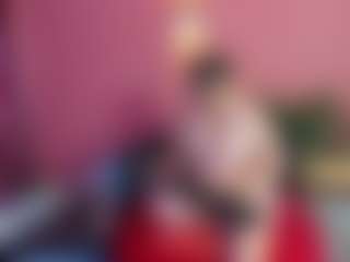 Live cam show with CristalBrown - Ass Bouncing on Uber Horny