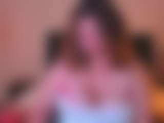 Live cam show with CristalBrown - Sexcam Big Tits on Camsoda