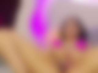 Live cam show with Selena - Squirt Latina on studioflirtlive.com | colombia