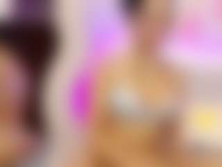 Live cam show with Selena - Spank on Camsoda