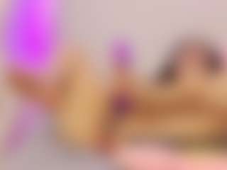 Selena's Live Sex Cam Show