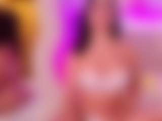 Selena's Live Sex Cam Show