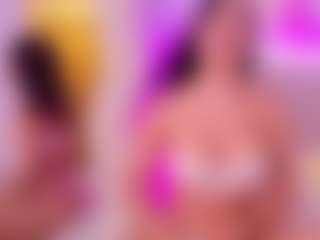 Live cam show with Selena - Bedroom Curvy on Milfs Live