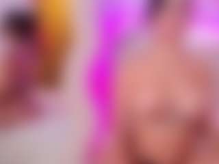 Selena's Live Sex Cam Show
