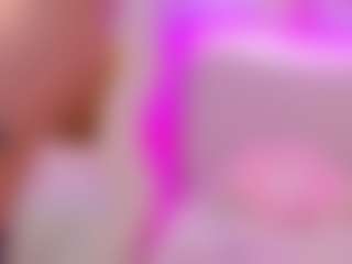 Live cam show with Selena - BBW Squirt on SxyPornLive