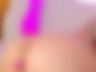 Selena's Live Sex Cam Show