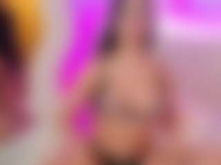 Selena's Live Sex Cam Show