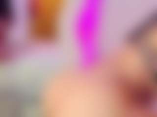 Selena's Live Sex Cam Show