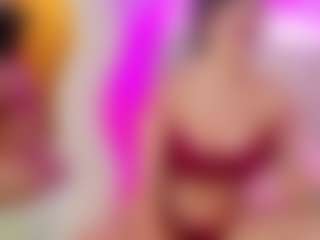 Selena's Live Sex Cam Show