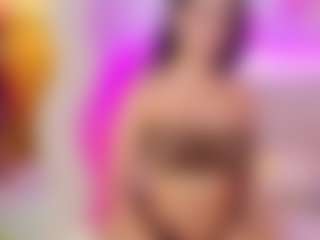Live cam show with Selena - Toys MILF on StripNow