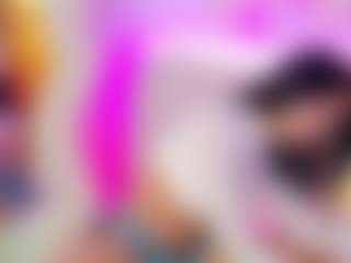 Live-Cam-Show mit Selena - Amateur Curvy auf Camsoda