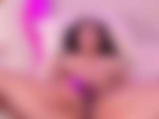 Selena's Live Sex Cam Show