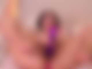 Selena's Live Sex Cam Show