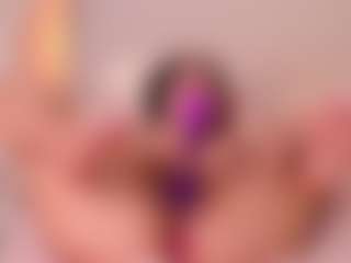 Selena's Live Sex Cam Show