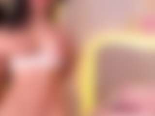 Selena's Live Sex Cam Show