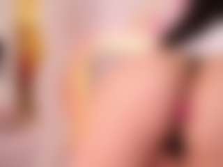 Live cam show with Selena - Asshole Curvy on Stripli.com