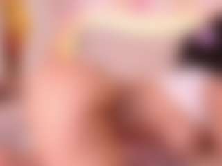 Selena's Live Sex Cam Show