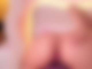 Selena's Live Sex Cam Show