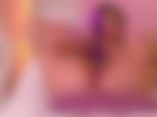 Selena's Live Sex Cam Show