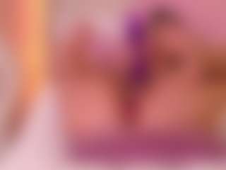 Selena's Live Sex Cam Show