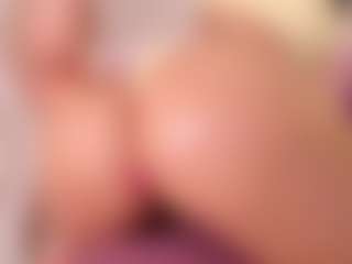 Selena's Live Sex Cam Show