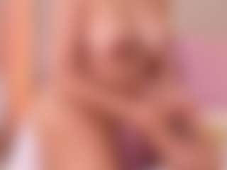 Selena's Live Sex Cam Show
