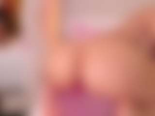 Selena's Live Sex Cam Show