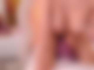 Selena's Live Sex Cam Show