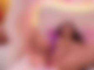 Selena's Live Sex Cam Show