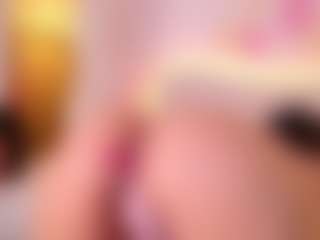 Selena's Live Sex Cam Show