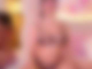 Selena's Live Sex Cam Show
