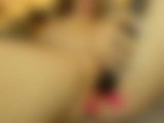 Live cam show with litasella - Camel Toe on Camsoda