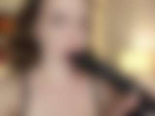 Live cam show with litasella - Bedroom on Camsoda