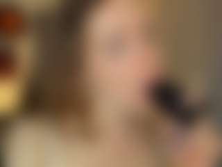 Spettacolo in cam dal vivo con litasella - Squirt Blonde Hair su Camsoda
