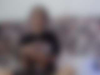 Live cam show with Melody-Mansson - Small Ass on TeamSkeetLive