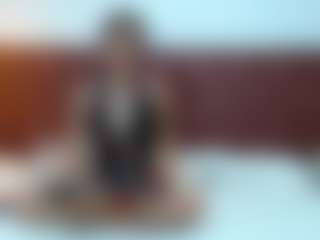 Live cam show with Melody-Mansson - Small Ass on CamClone