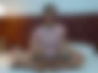 Live cam show with Melody-Mansson - Small Ass on livesuperchat.net