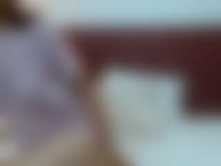 Live cam show with Melody-Mansson - Small Ass on CamSodaAdn